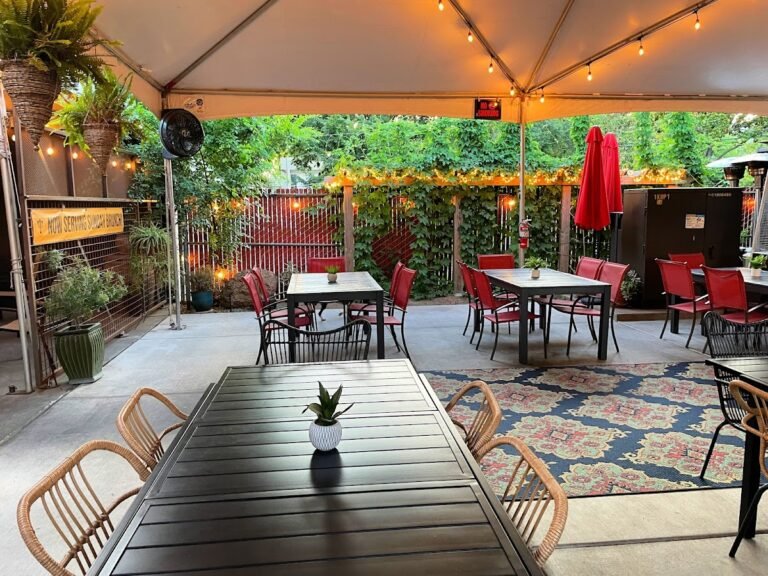 alaro craft brewery restaurant cocktail bar 2 768x576
