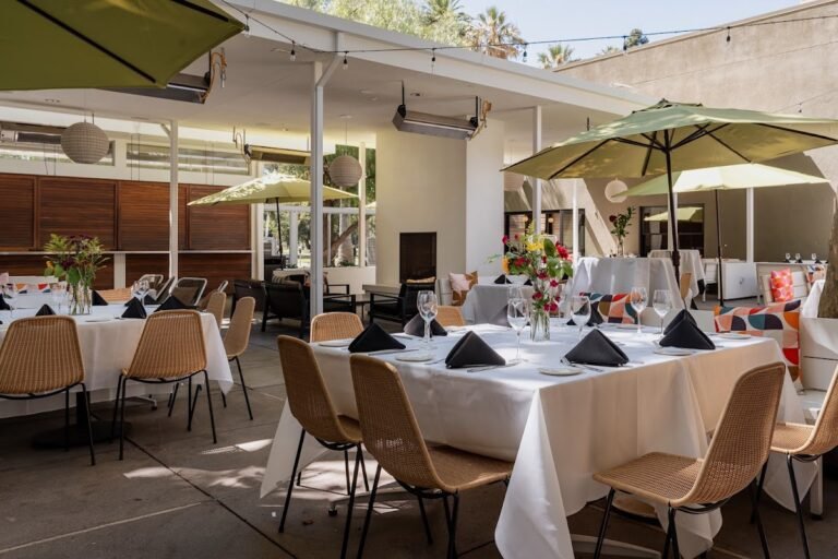 cafeteria 15l 2 768x512