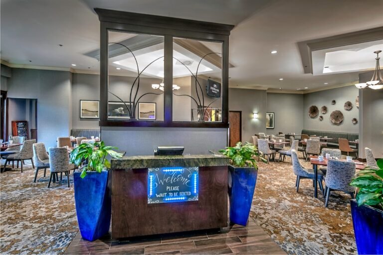 harvard street grille 1 768x512