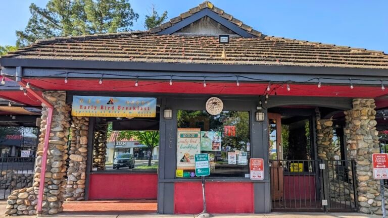 cantina azteca 768x432