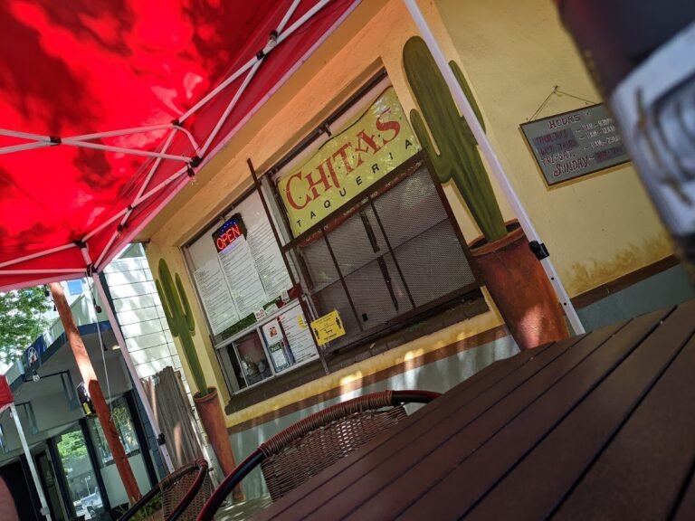 chitas taqueria 768x576