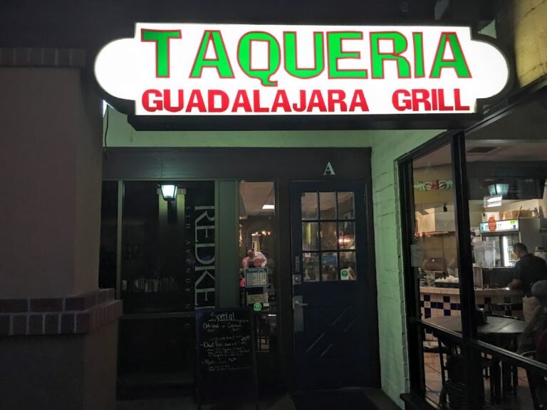 taqueria guadalajara grill 768x576