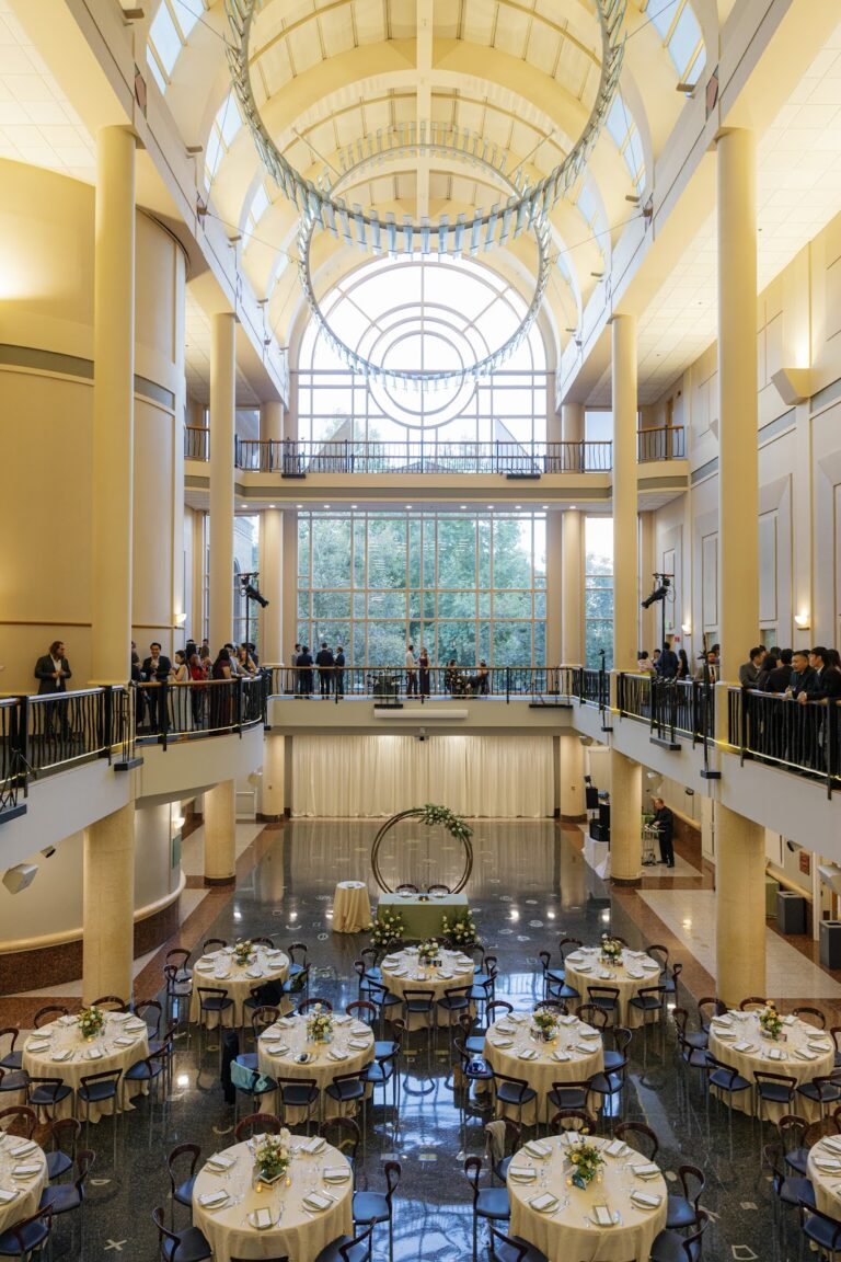 tsakopoulos library galleria 768x1152